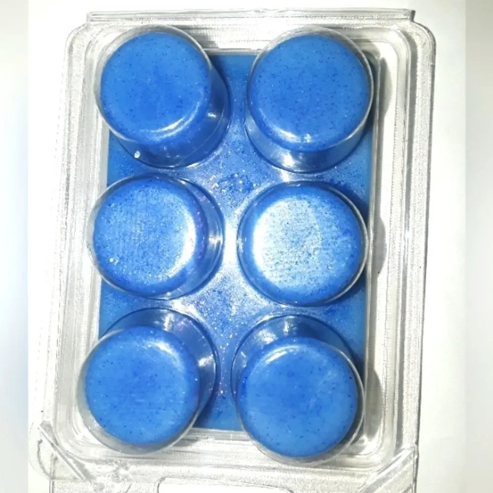 HAND crafted brand new Floral Mischief waxmelt tarts